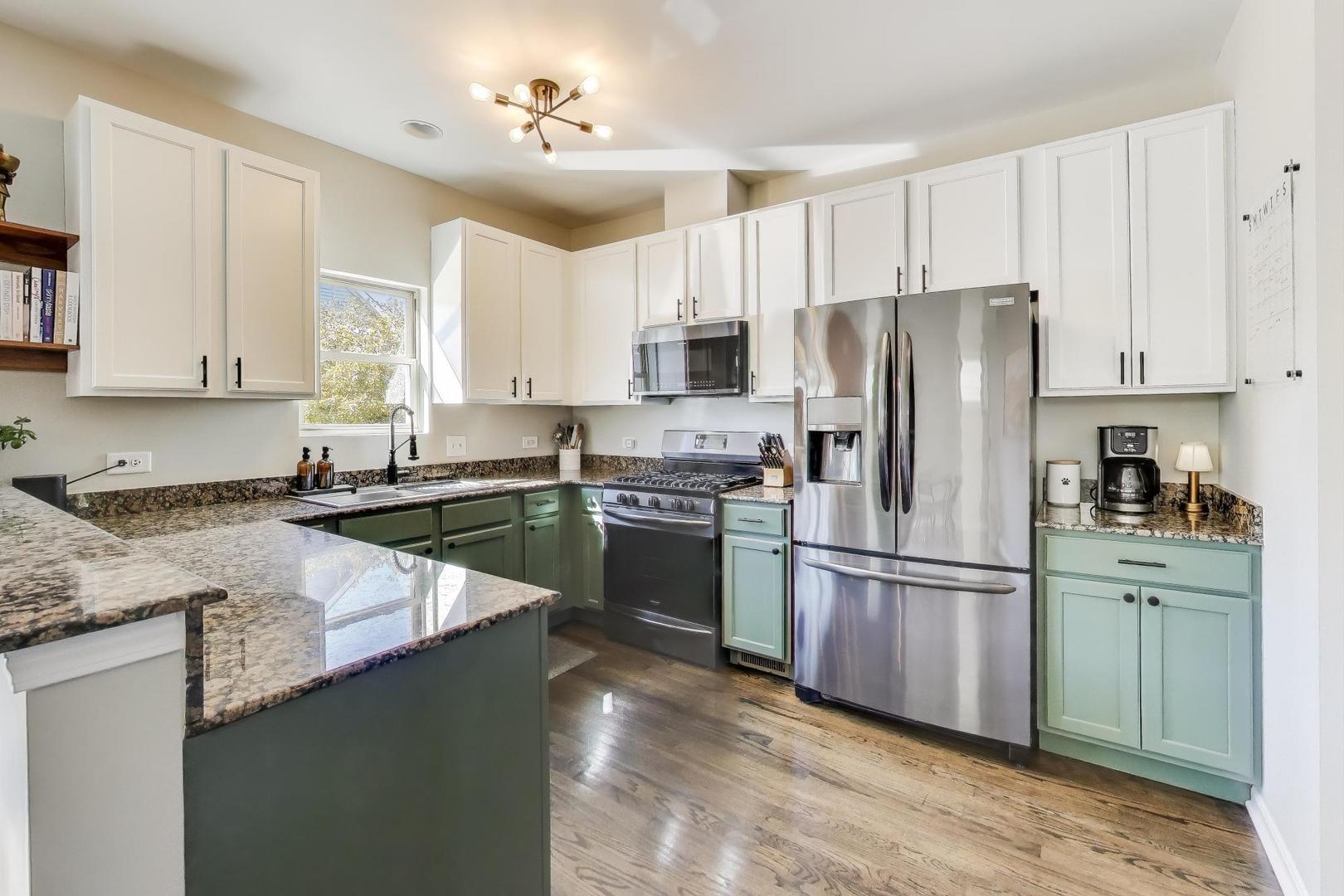 4525 W Irving Park Road