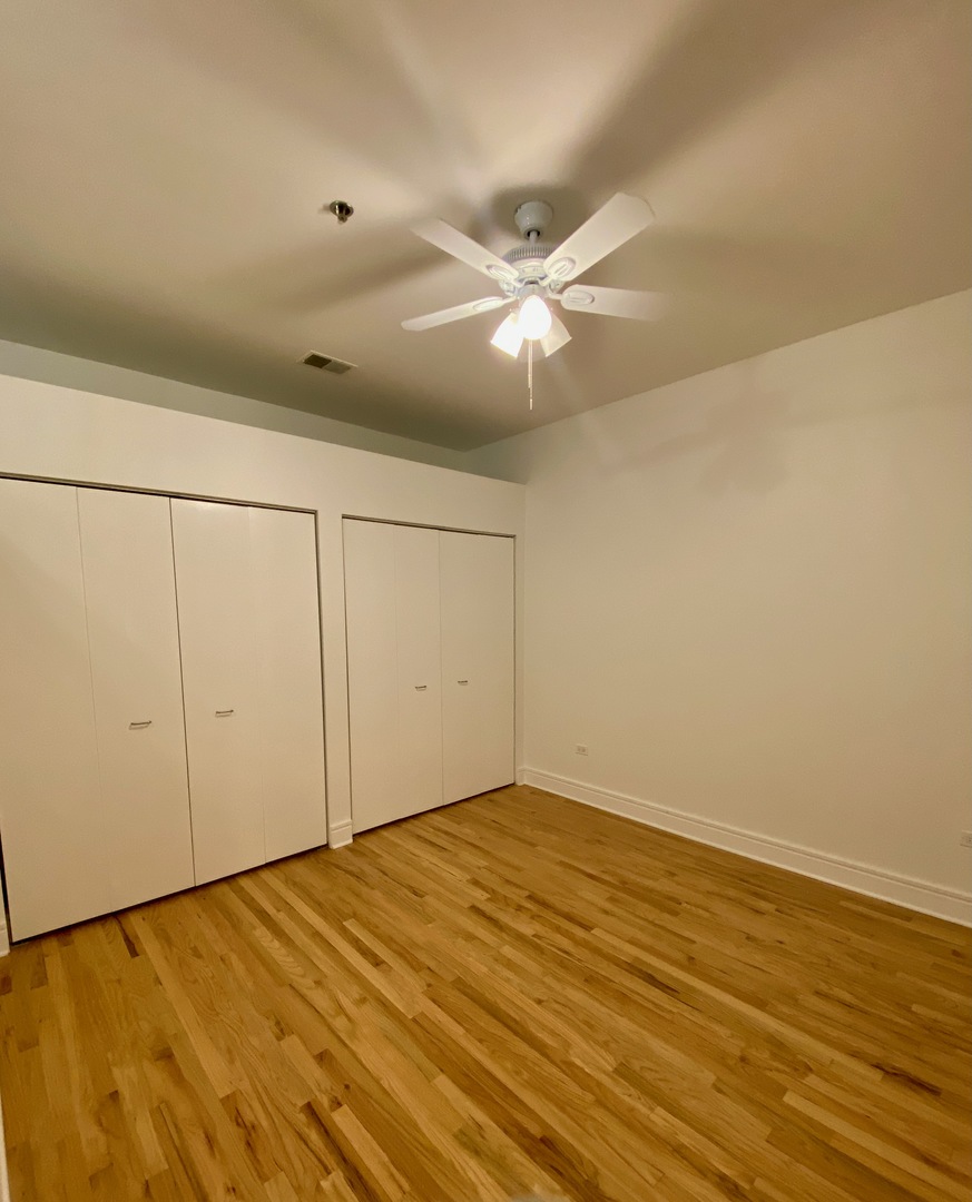 212 W WASHINGTON Street Unit: 910