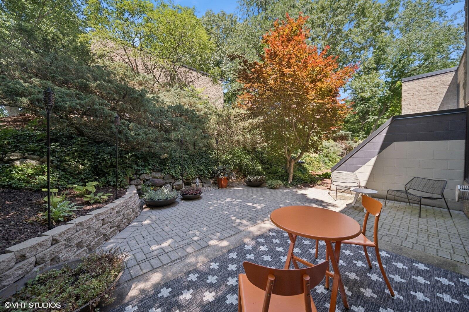 10 Karwick Glen Drive
