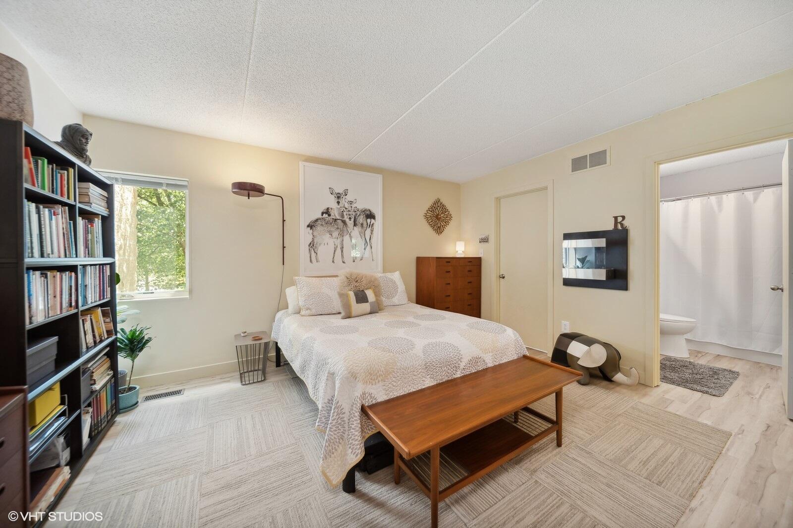 10 Karwick Glen Drive