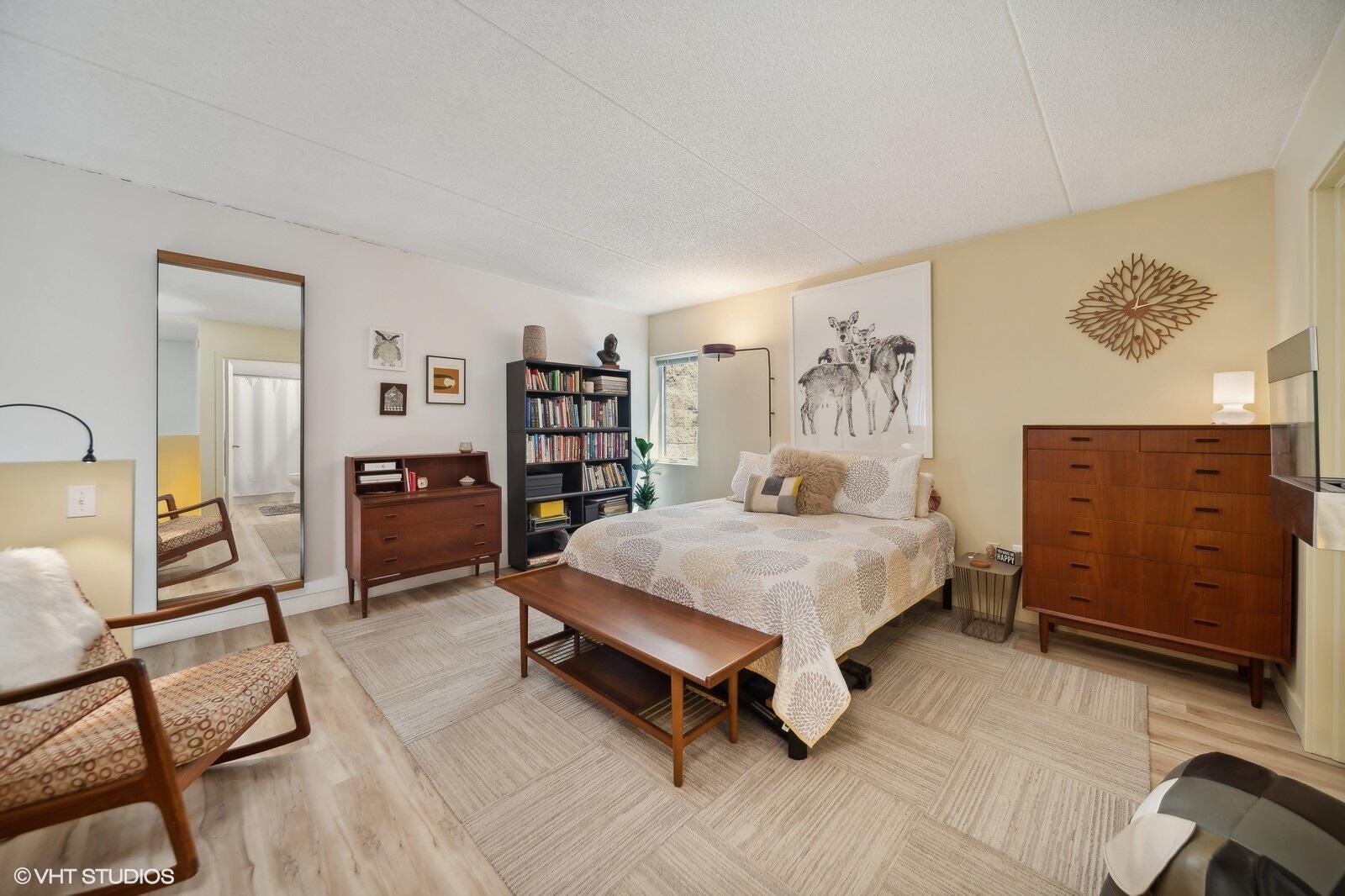 10 Karwick Glen Drive