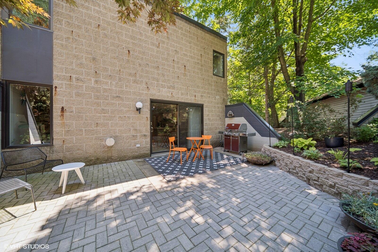 10 Karwick Glen Drive