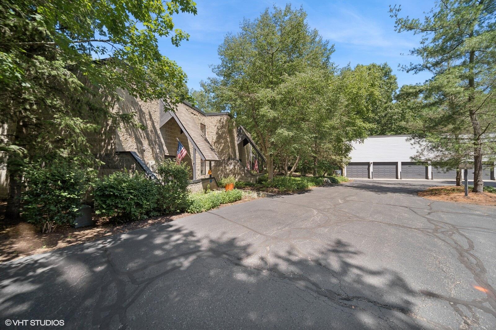 10 Karwick Glen Drive