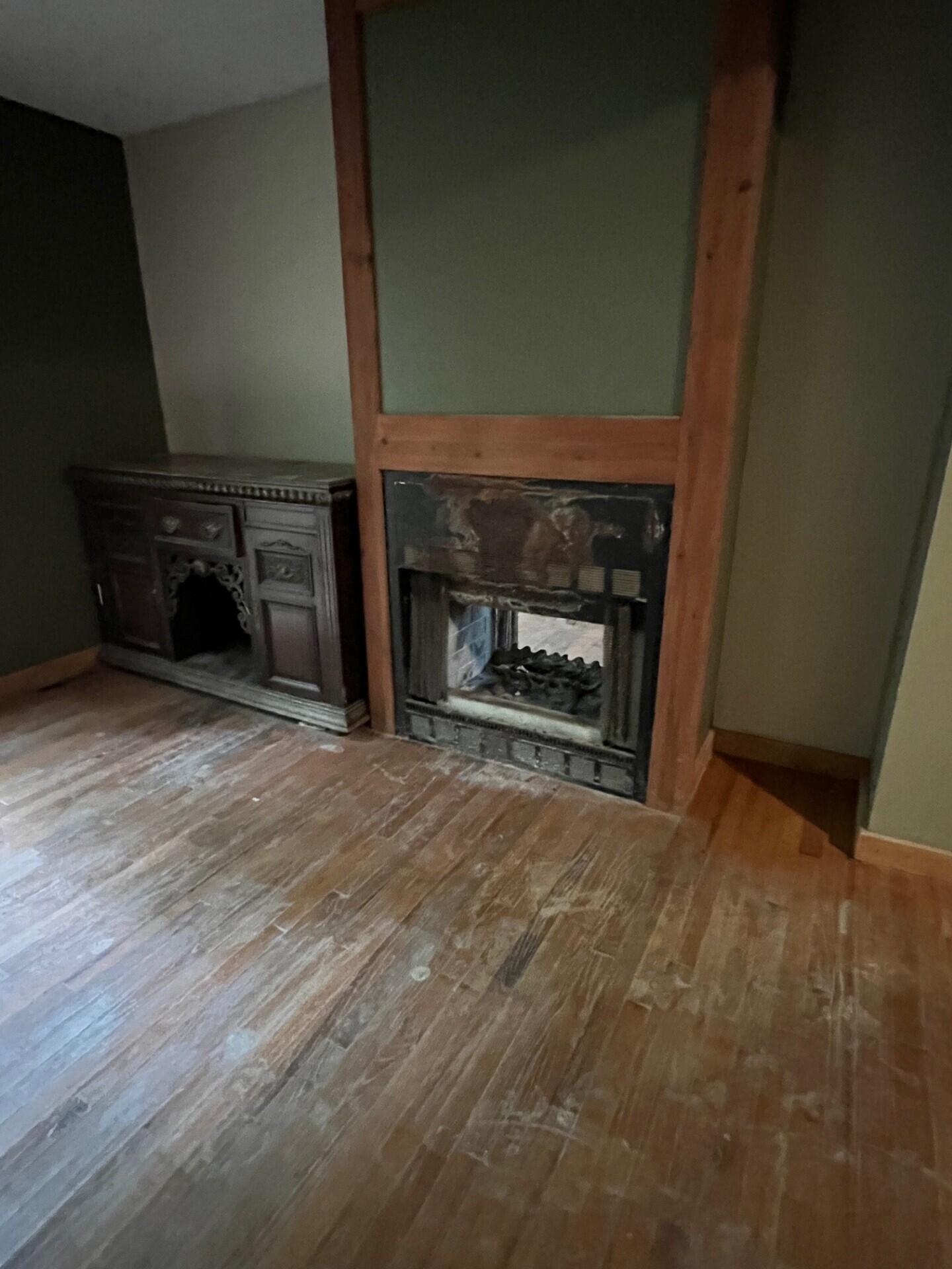 240 Roskin Road