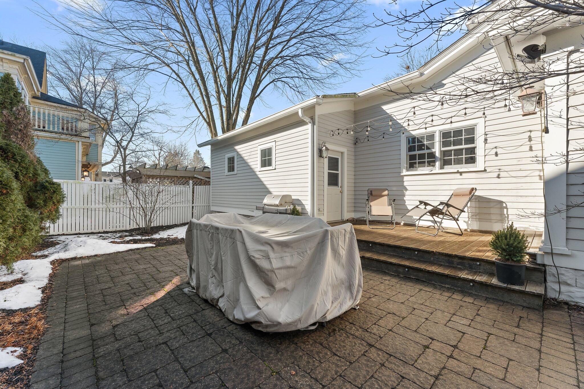 53 Willow Street