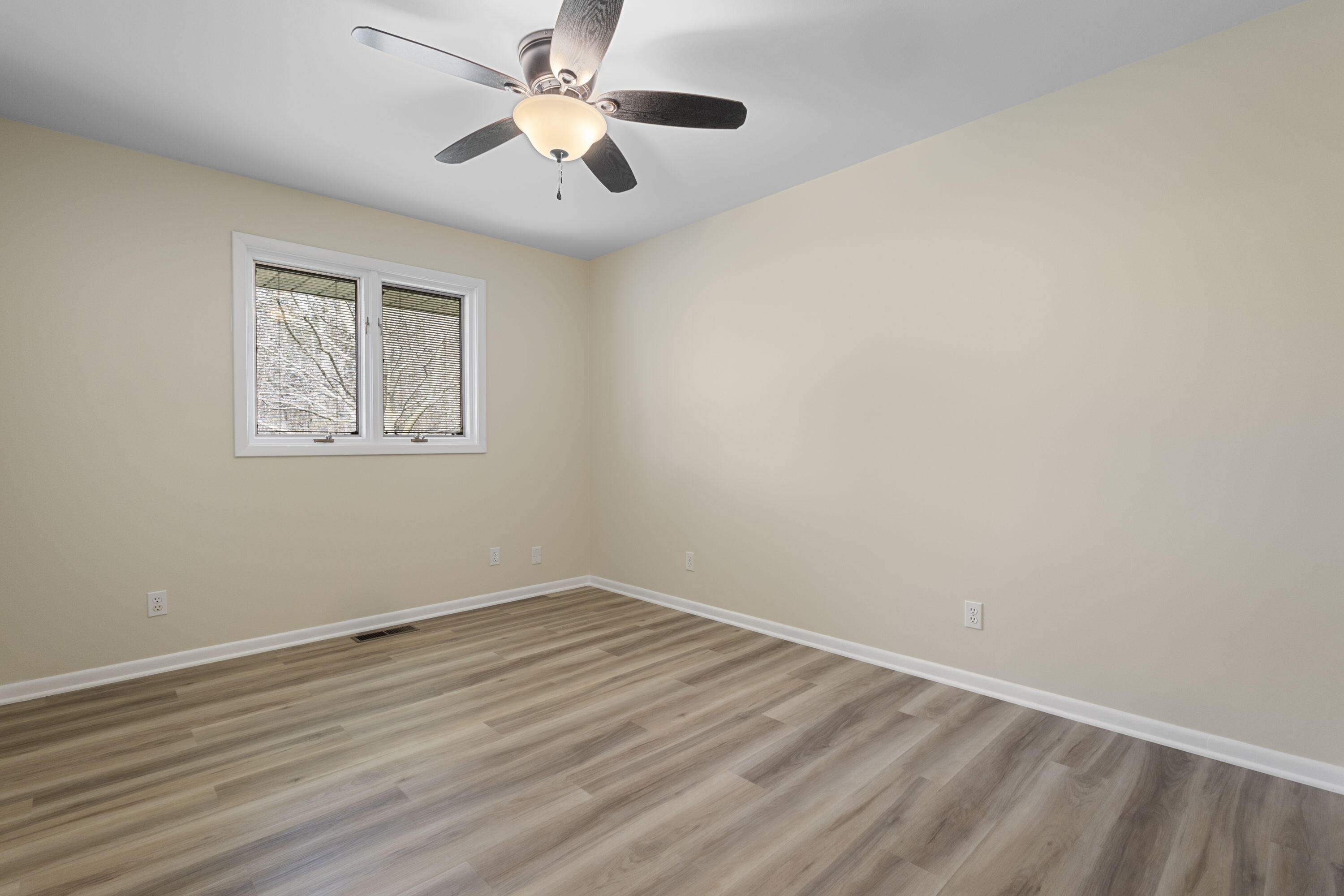 4087 N Sunset Lane