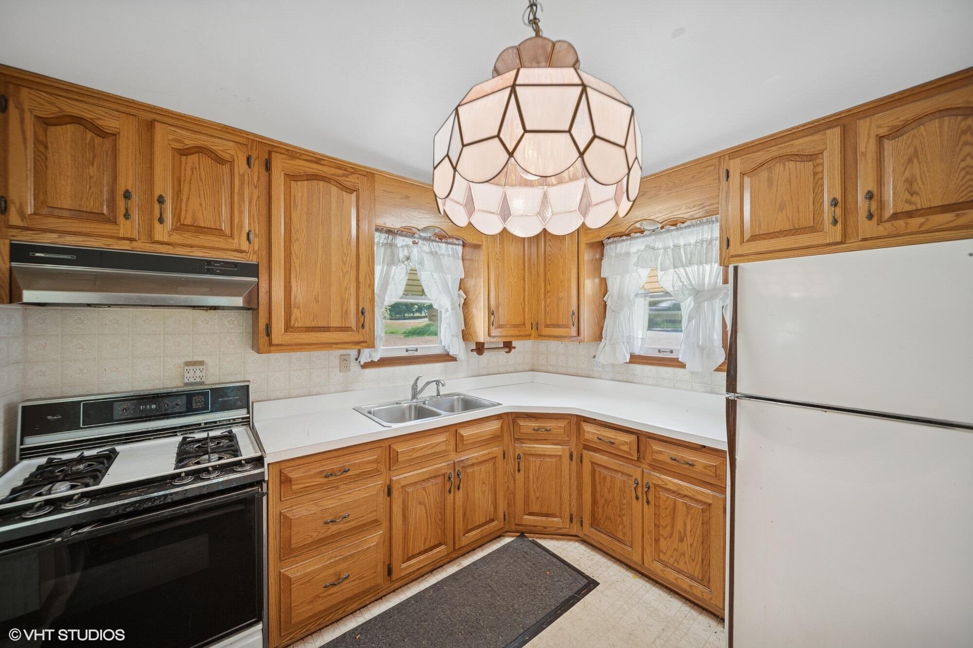 4627 N U.s. Hwy 35