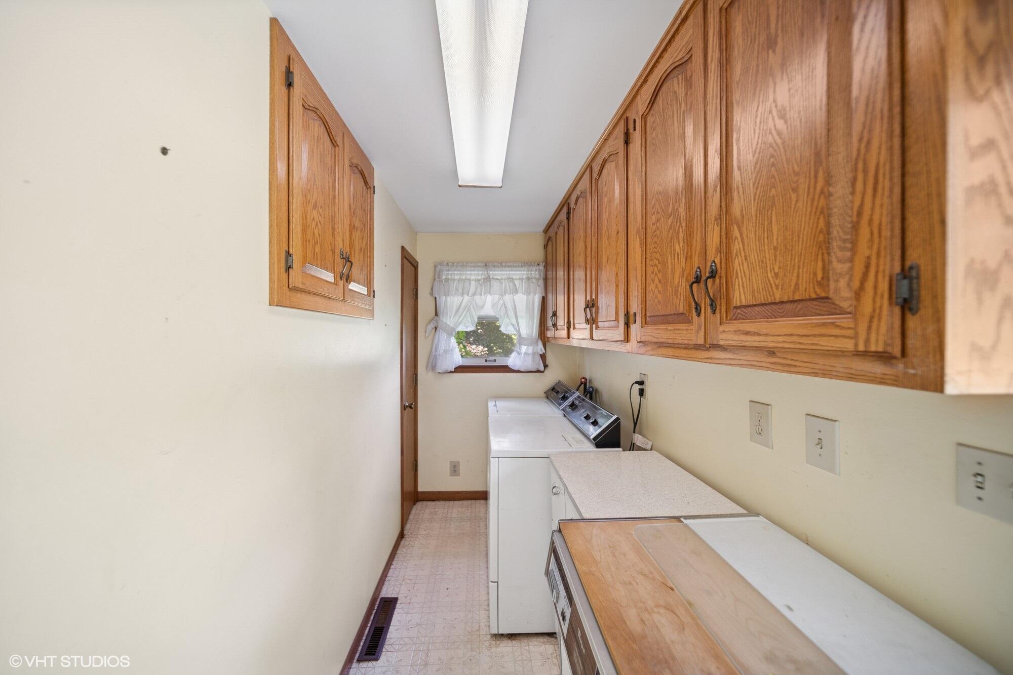 4627 N U.s. Hwy 35