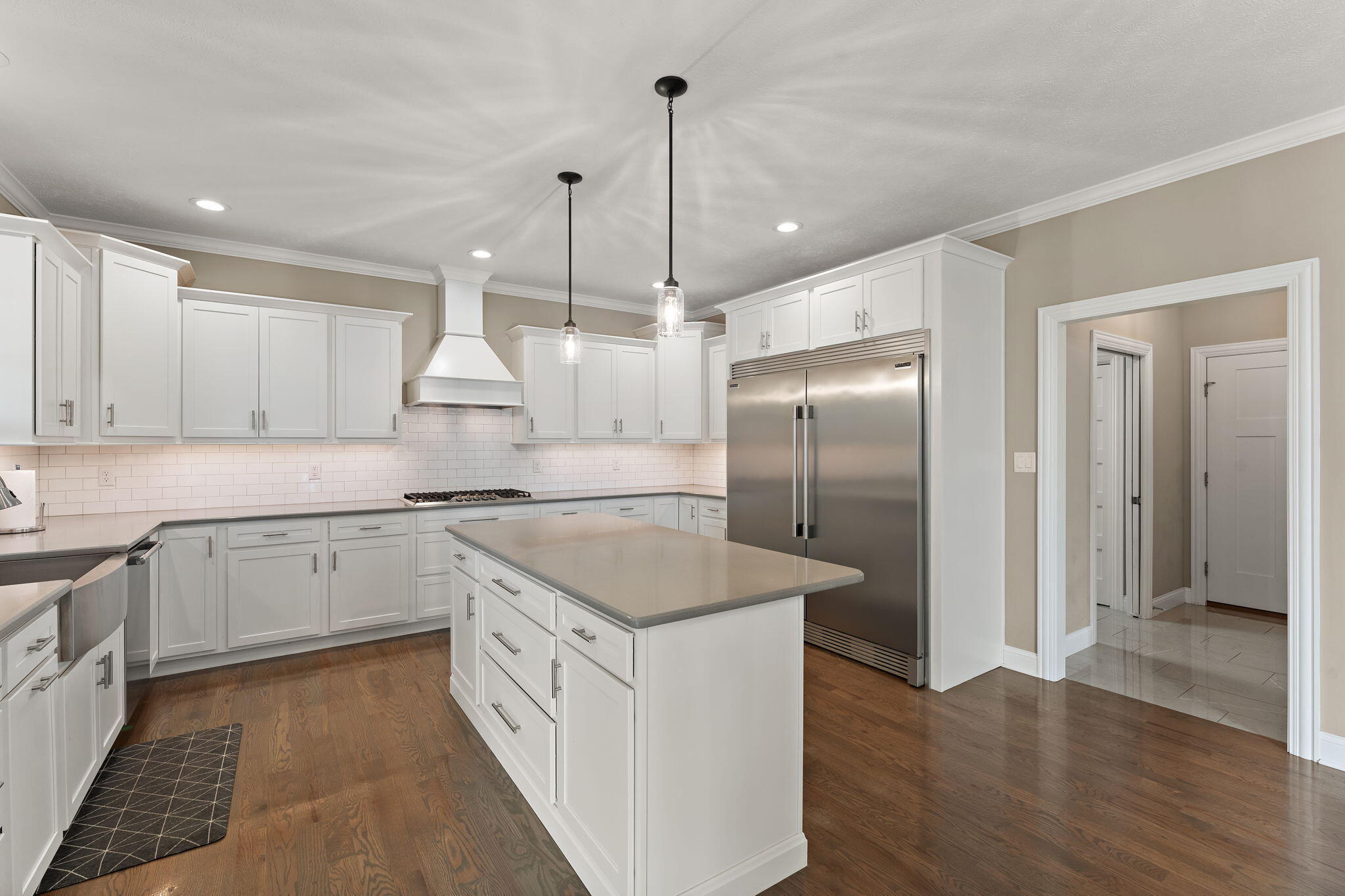 328 W Sedgewood Drive