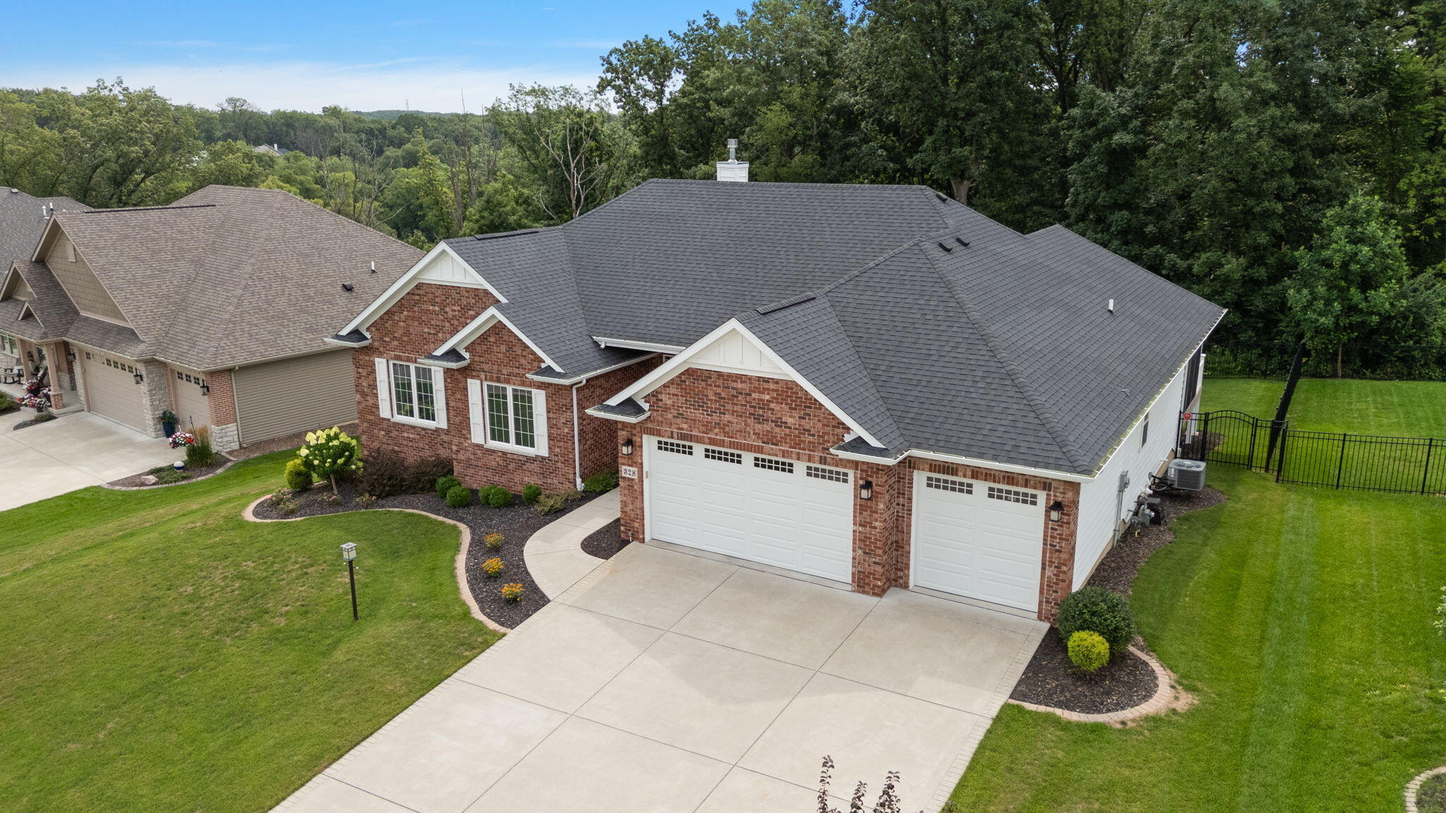 328 W Sedgewood Drive