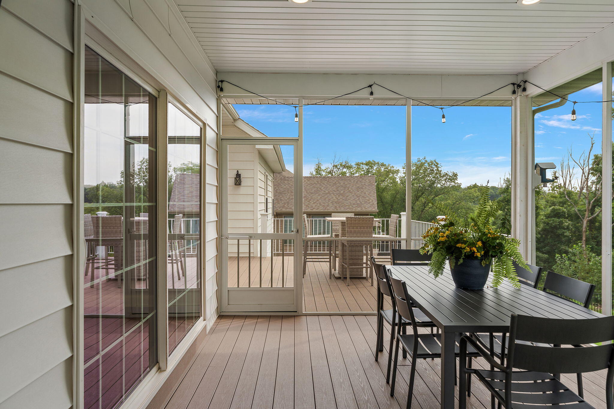 328 W Sedgewood Drive