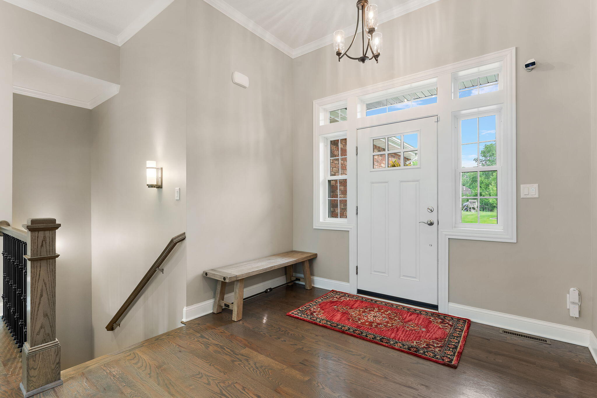 328 W Sedgewood Drive