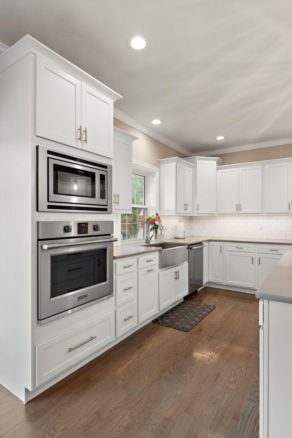 328 W Sedgewood Drive