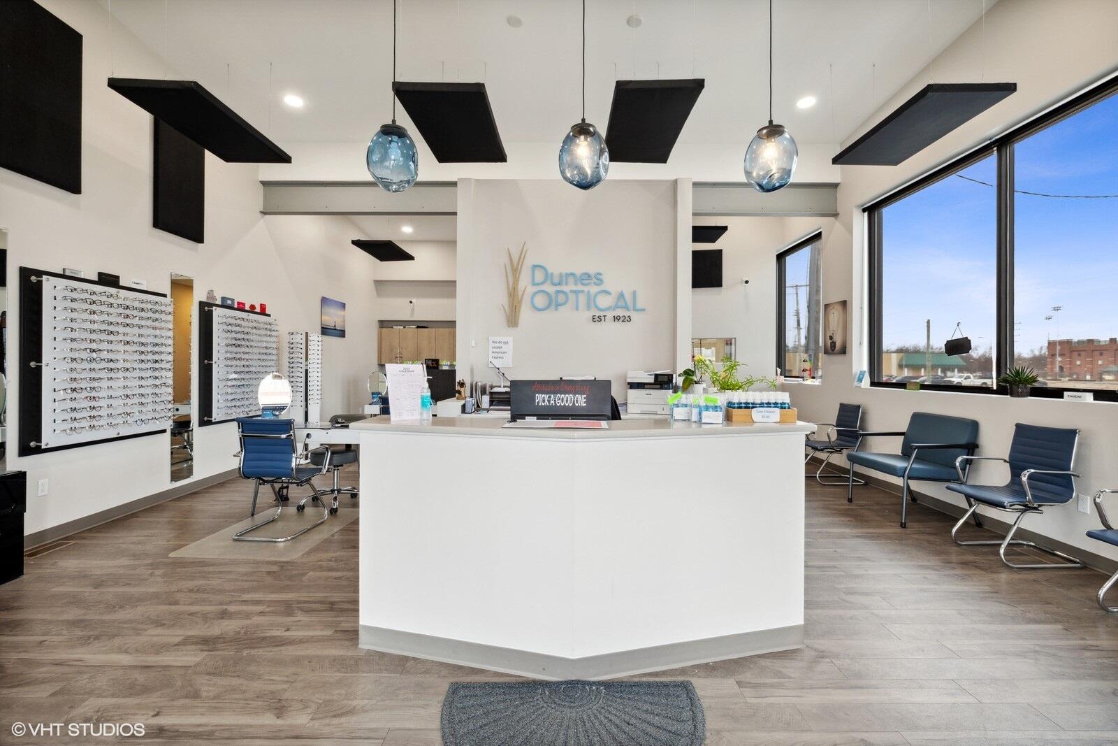 2701-03 Franklin Street