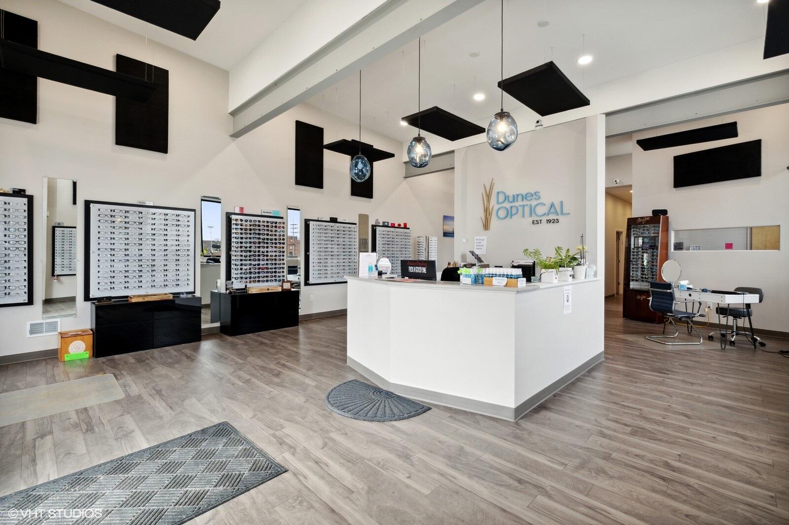 2701-03 Franklin Street