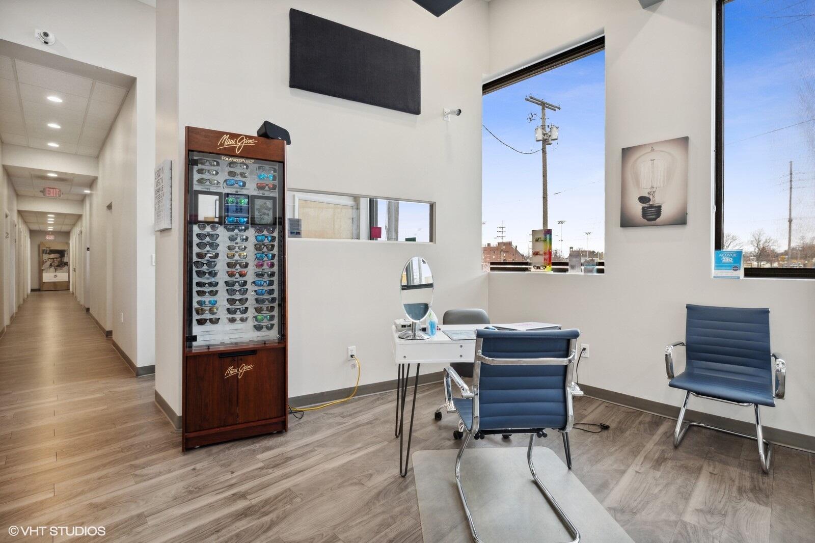 2701-03 Franklin Street