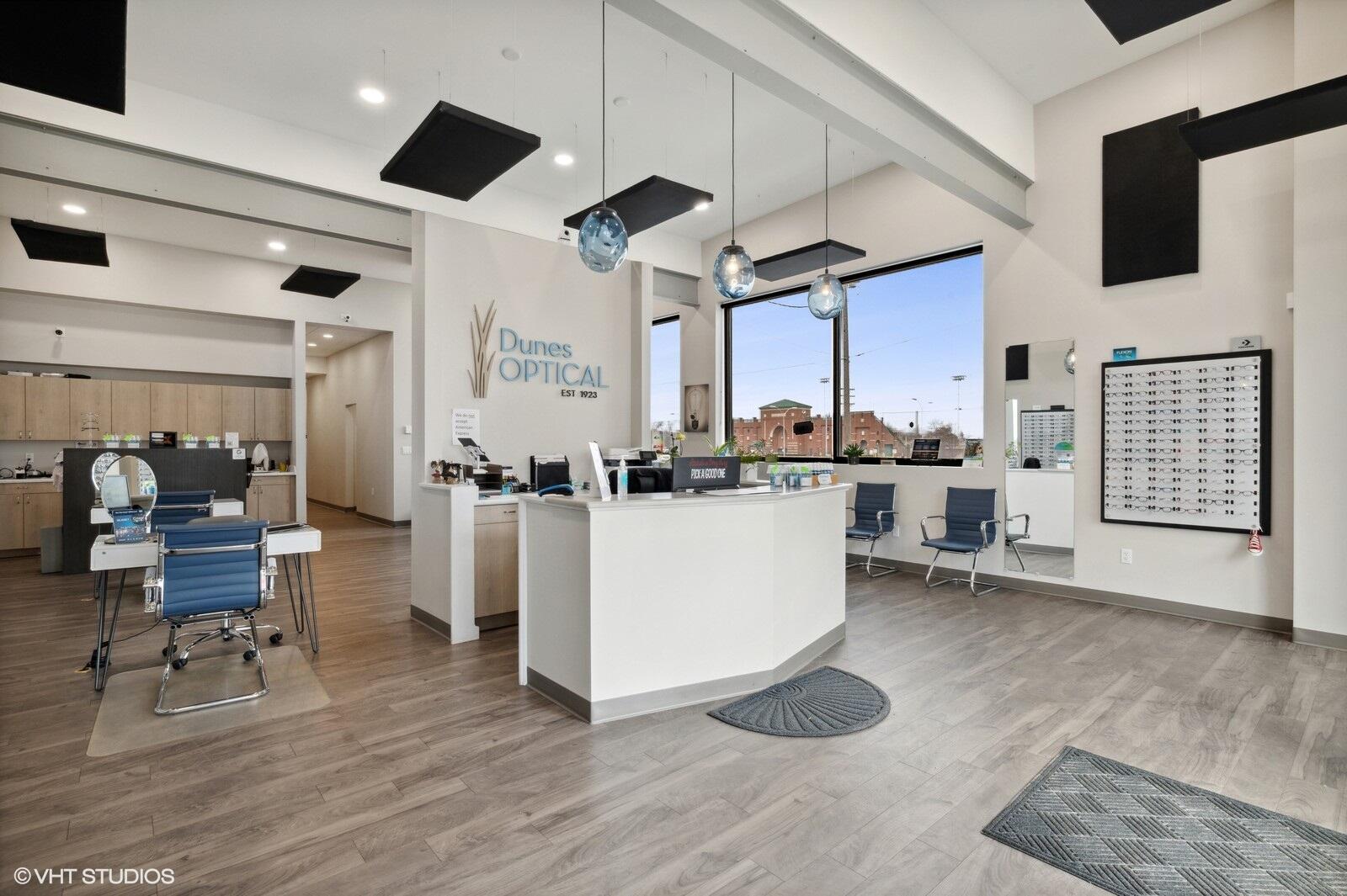 2701-03 Franklin Street