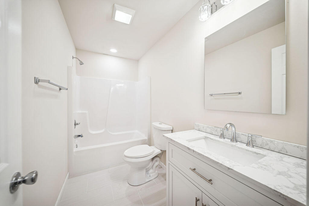 1524 Woodland Avenue