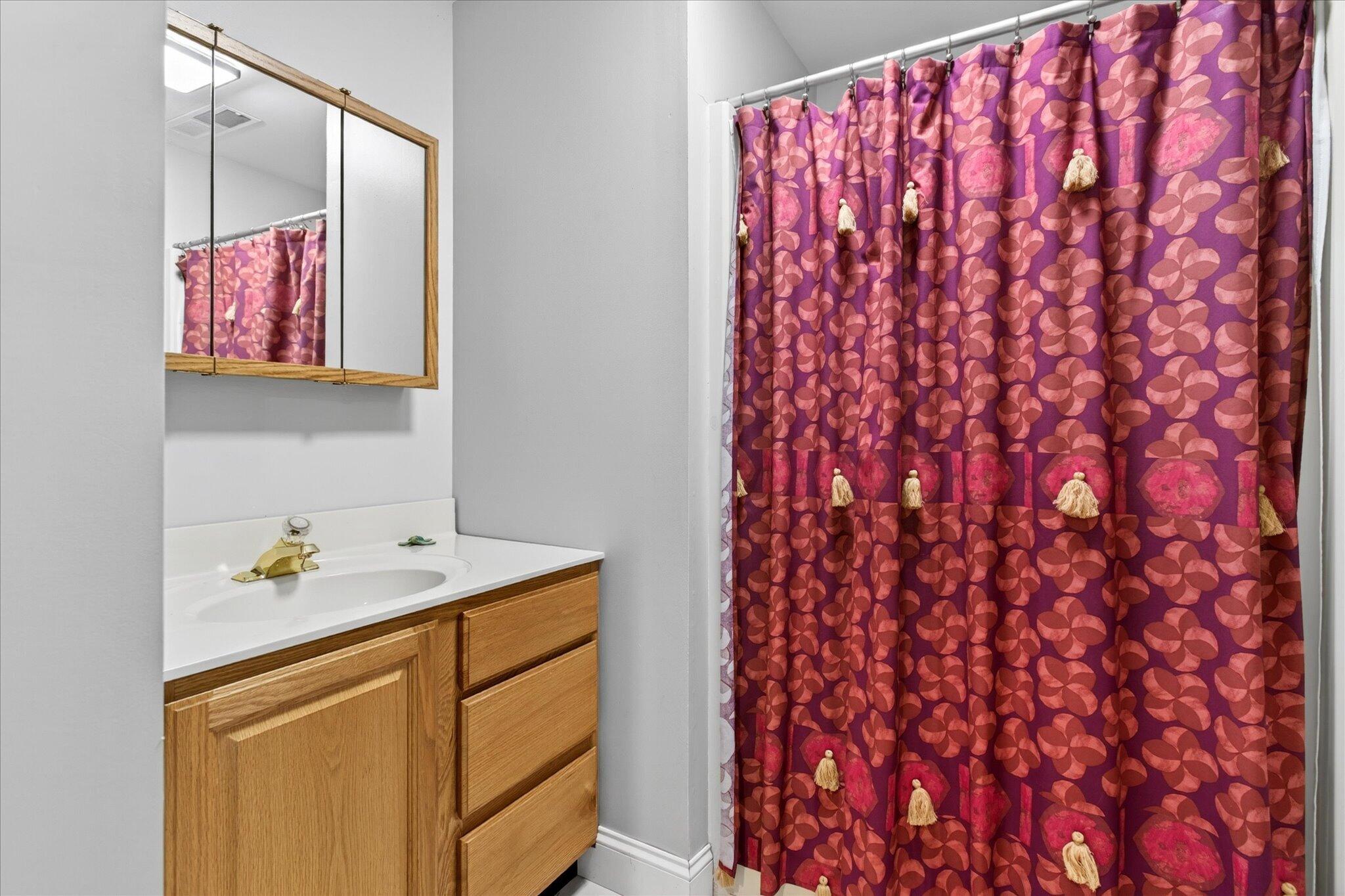 4012 N 525 W