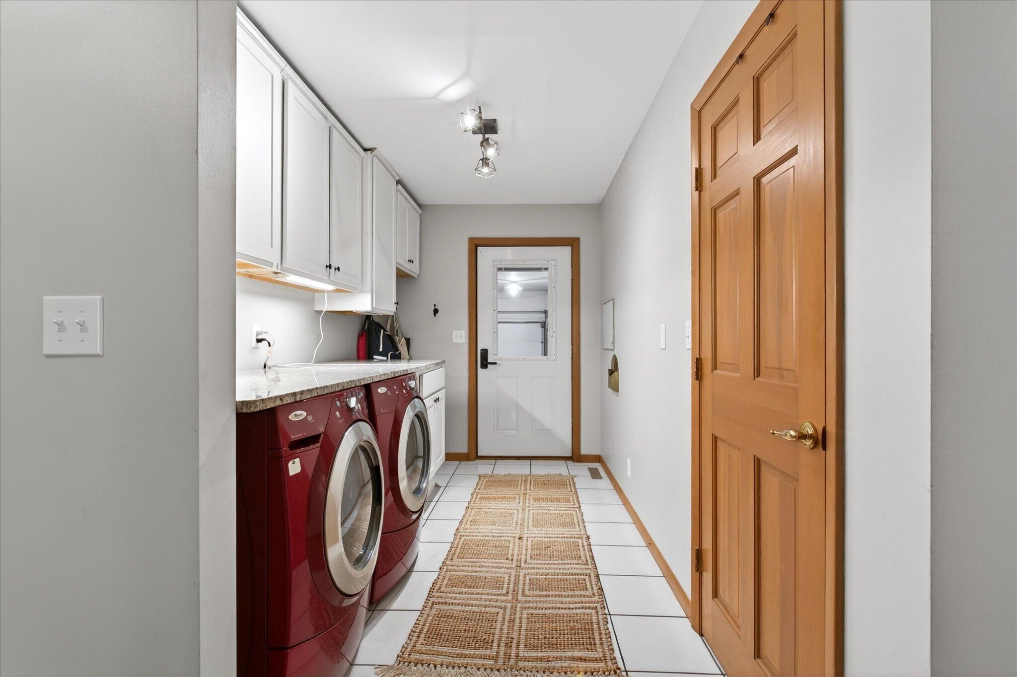 4012 N 525 W