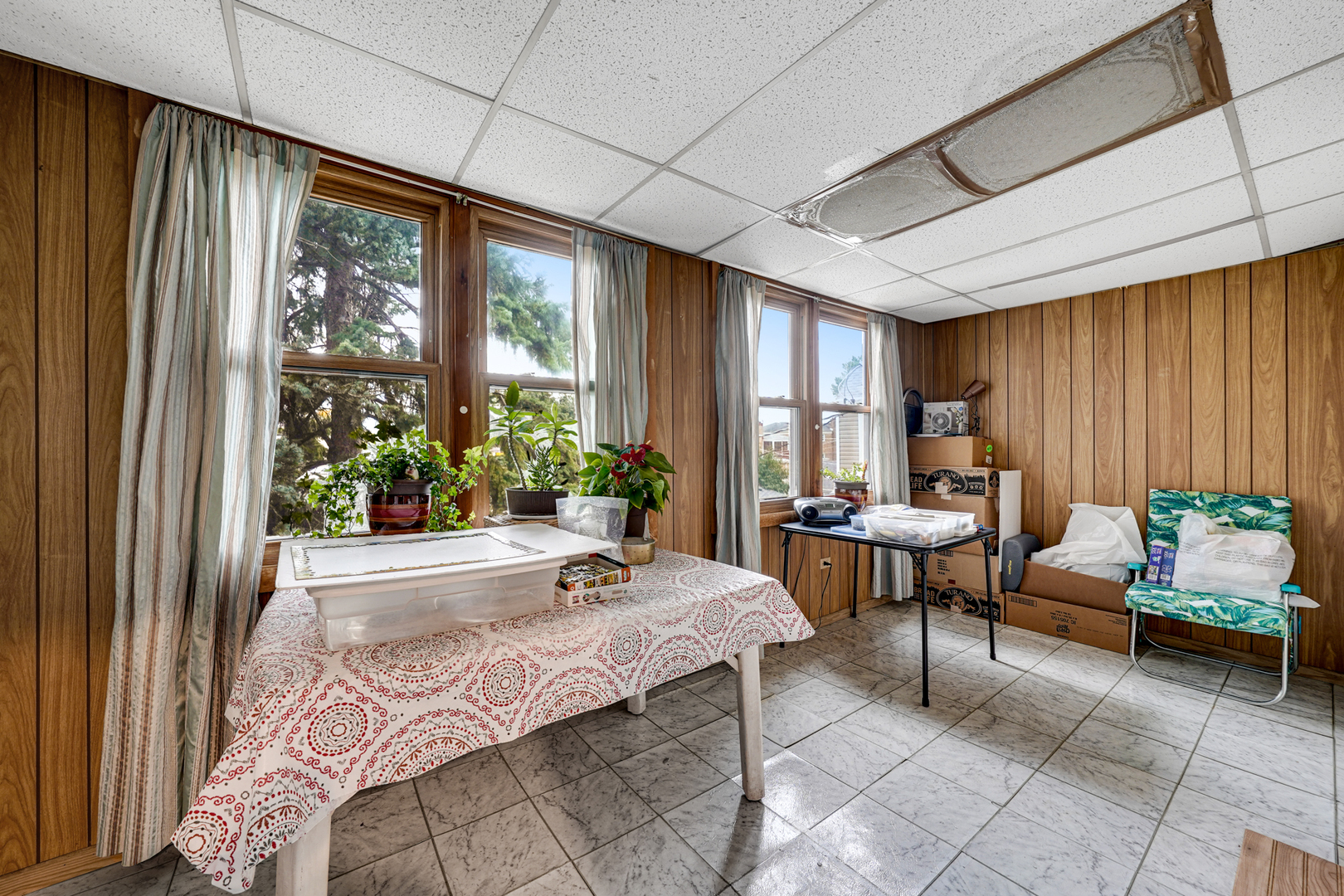 8121 N Ottawa Avenue