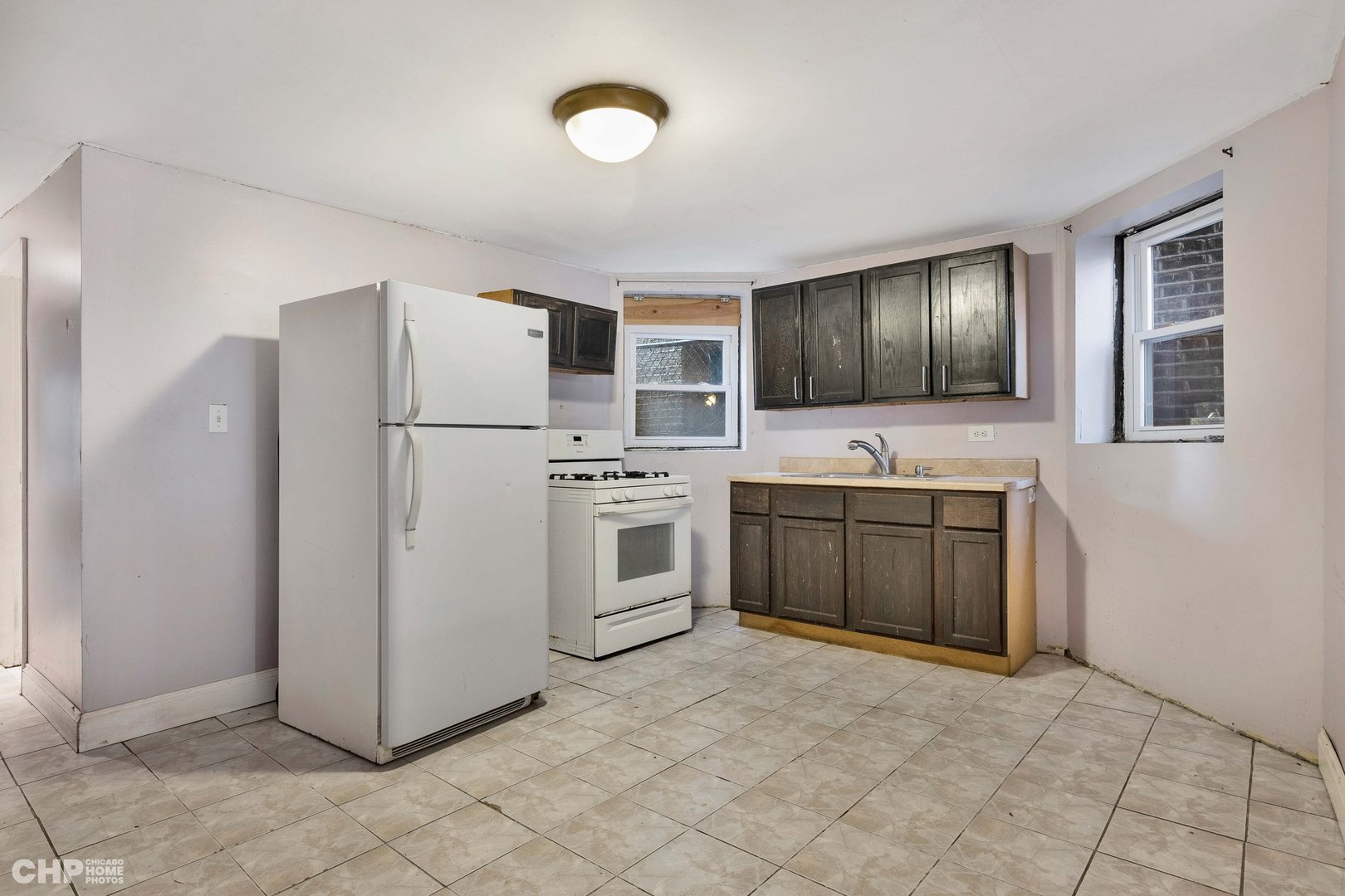 6549 N Newgard Avenue