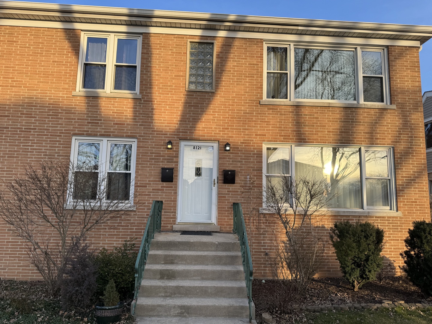 8121 Ottawa Street Unit: 2