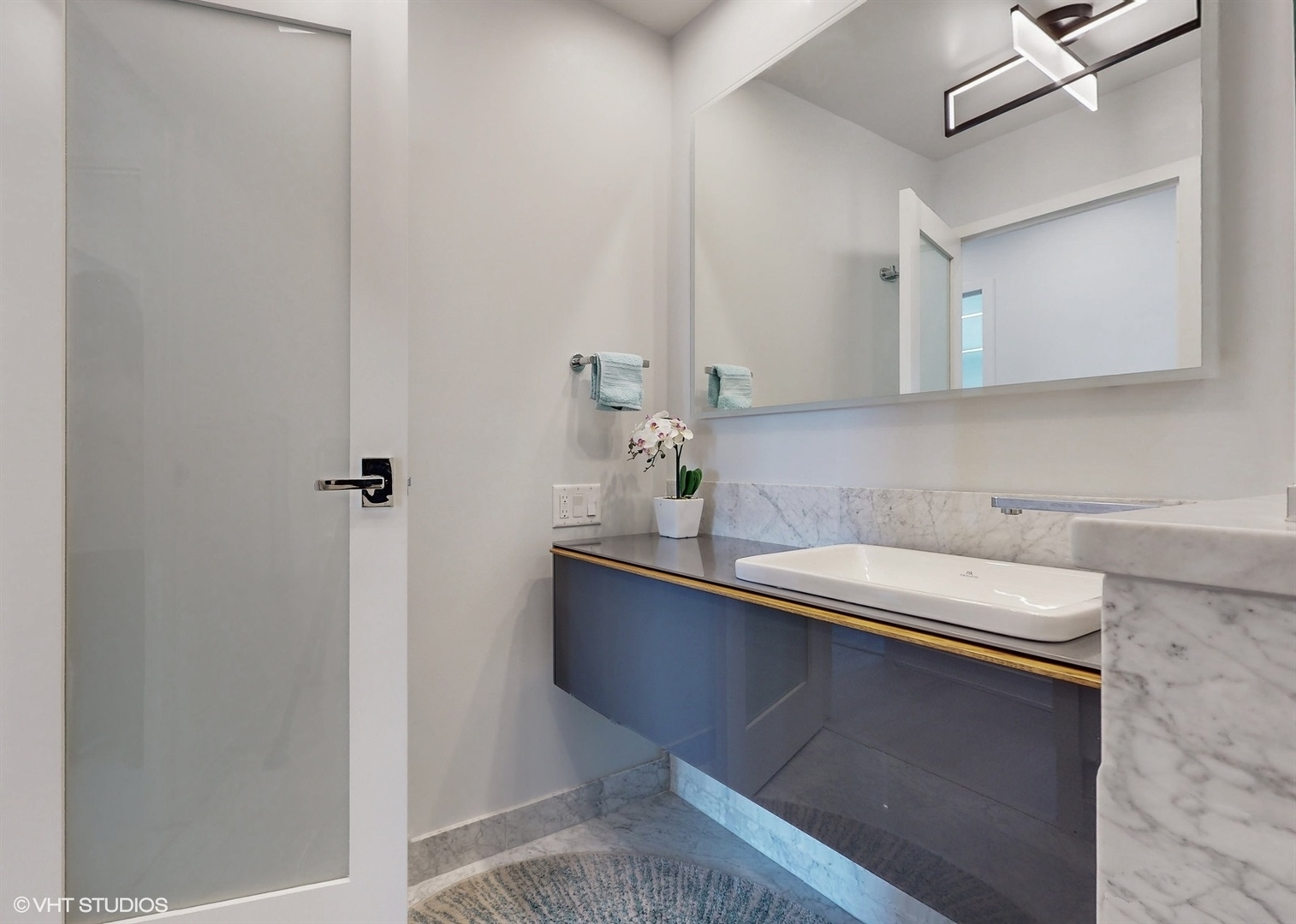 4170 N Marine Drive Unit: 24B