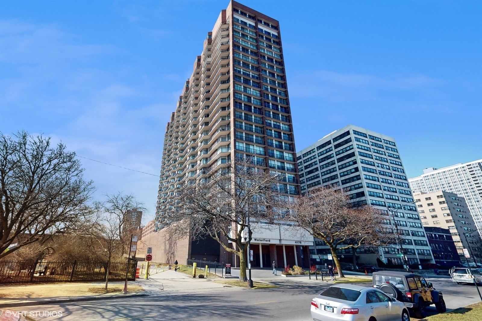 4170 N Marine Drive Unit: 24B