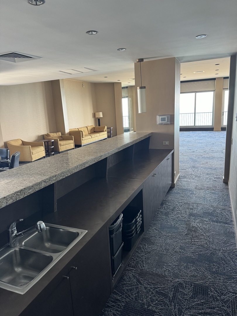 4170 N Marine Drive Unit: 24B