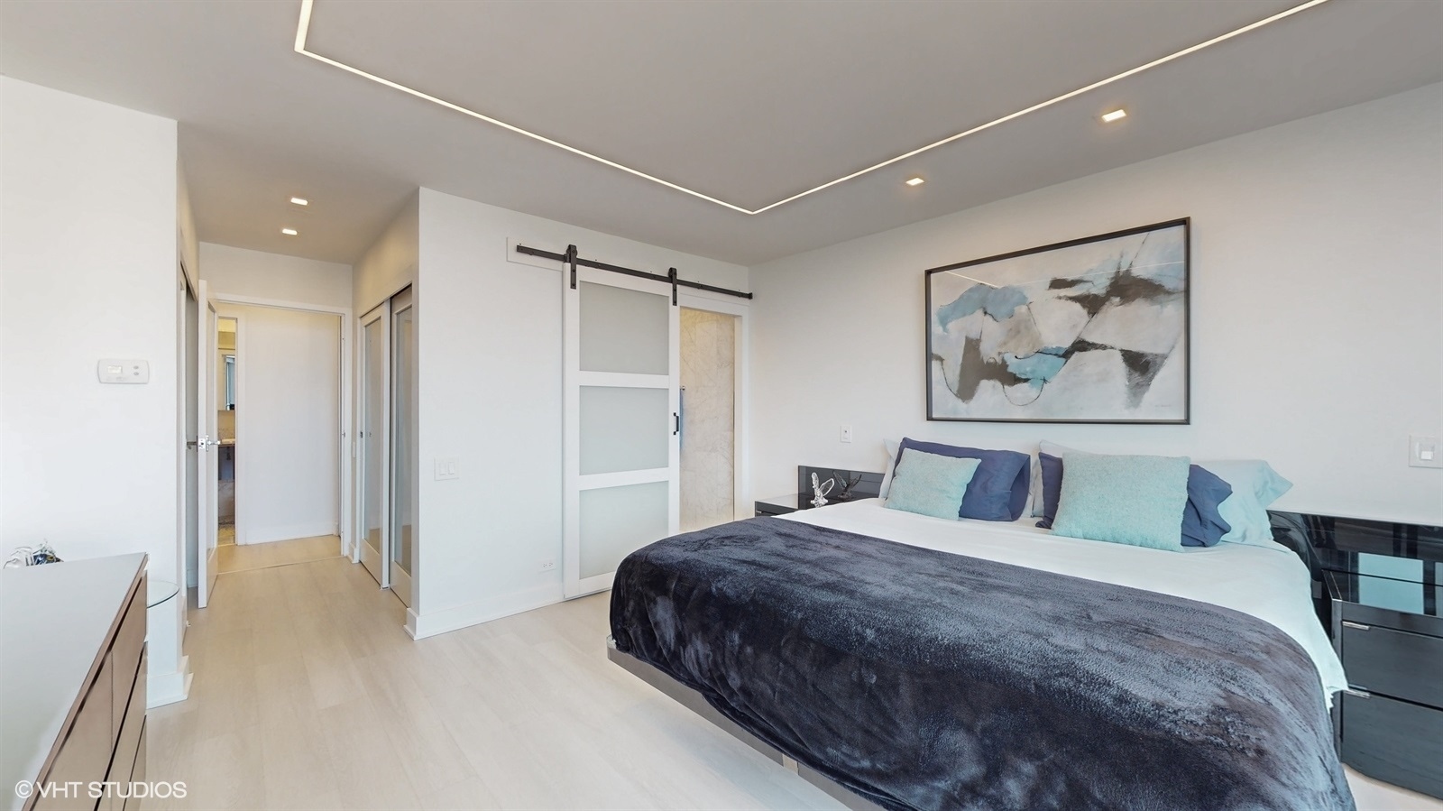 4170 N Marine Drive Unit: 24B