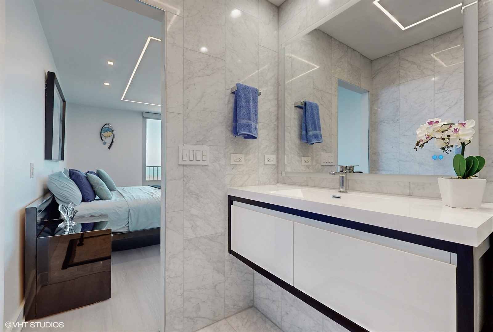 4170 N Marine Drive Unit: 24B