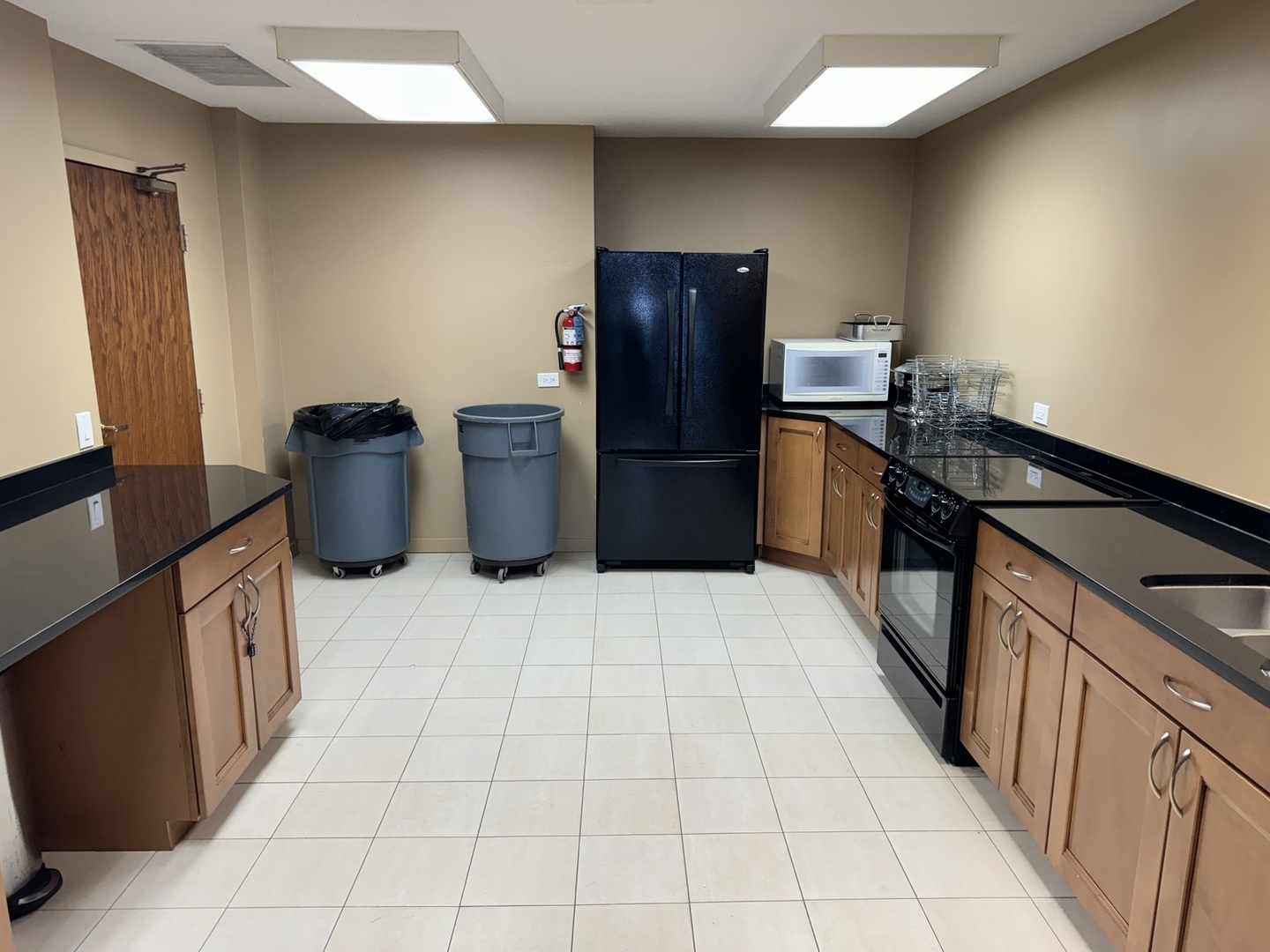 4170 N Marine Drive Unit: 24B