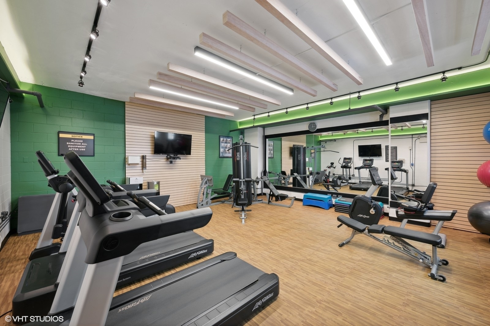 3430 N Lake Shore Drive Unit: 10N