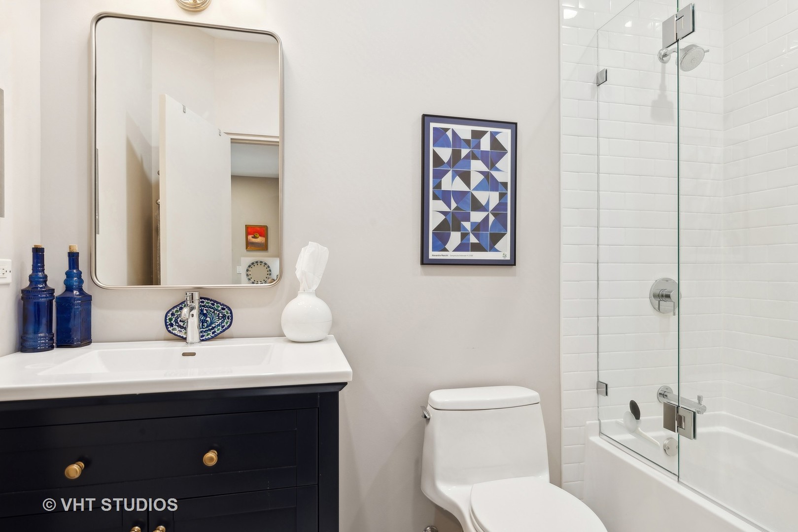 2623 W Logan Boulevard Unit: 3E