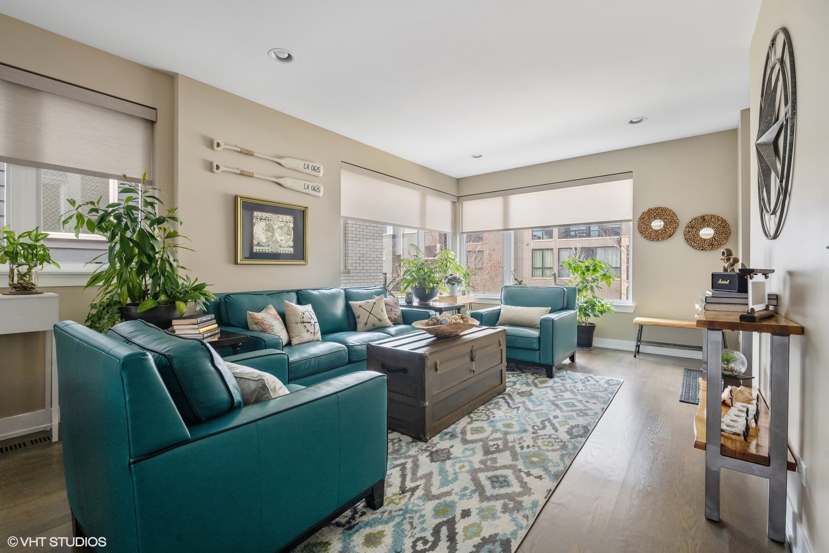 2905 S Hillock Avenue