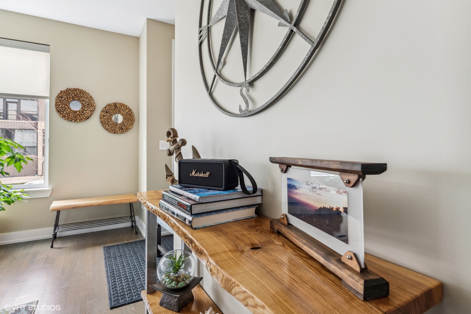 2905 S Hillock Avenue