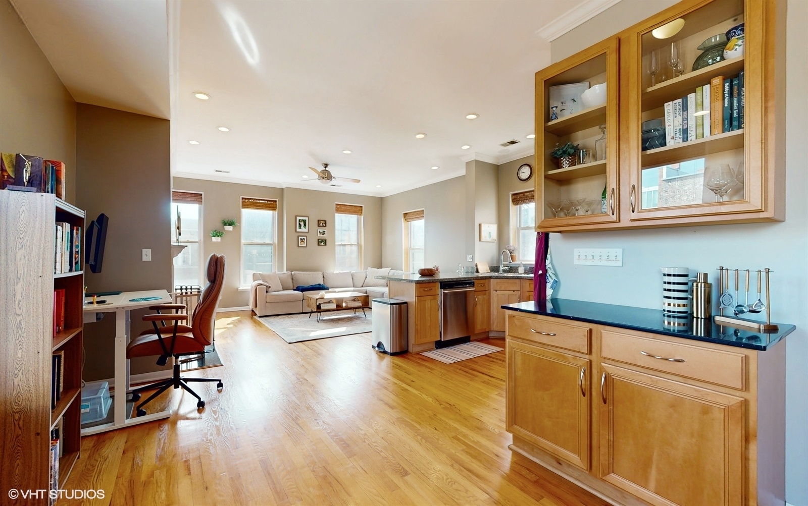 1114 N Paulina Street Unit: 3