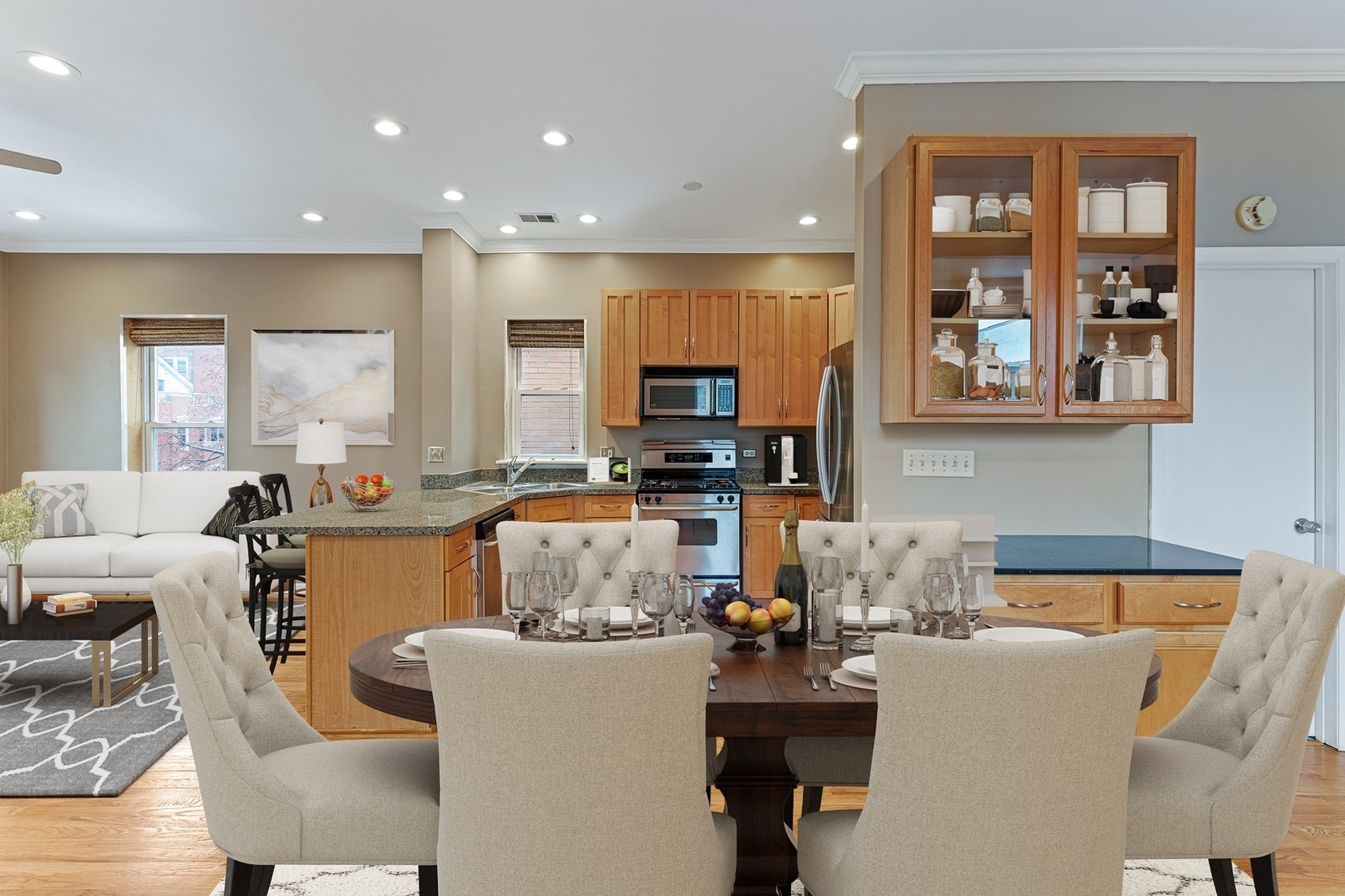 1114 N Paulina Street Unit: 3