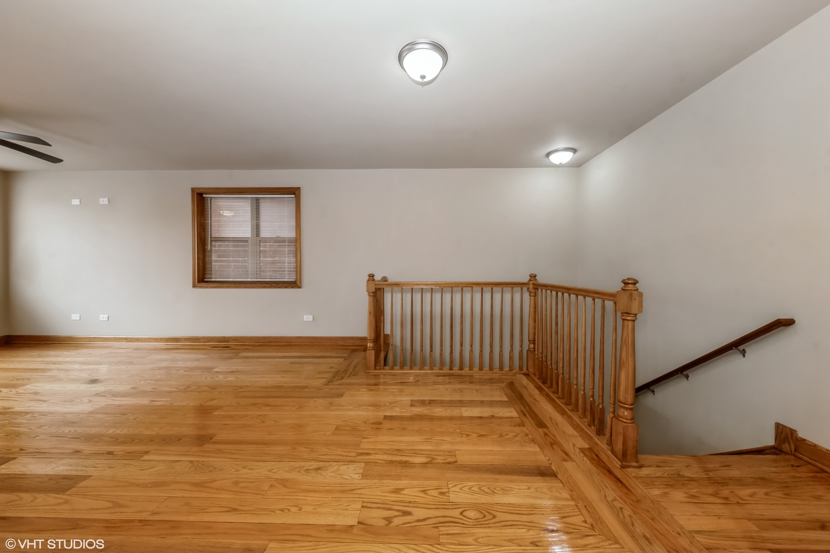 5316 S Kenneth Avenue Unit: 101