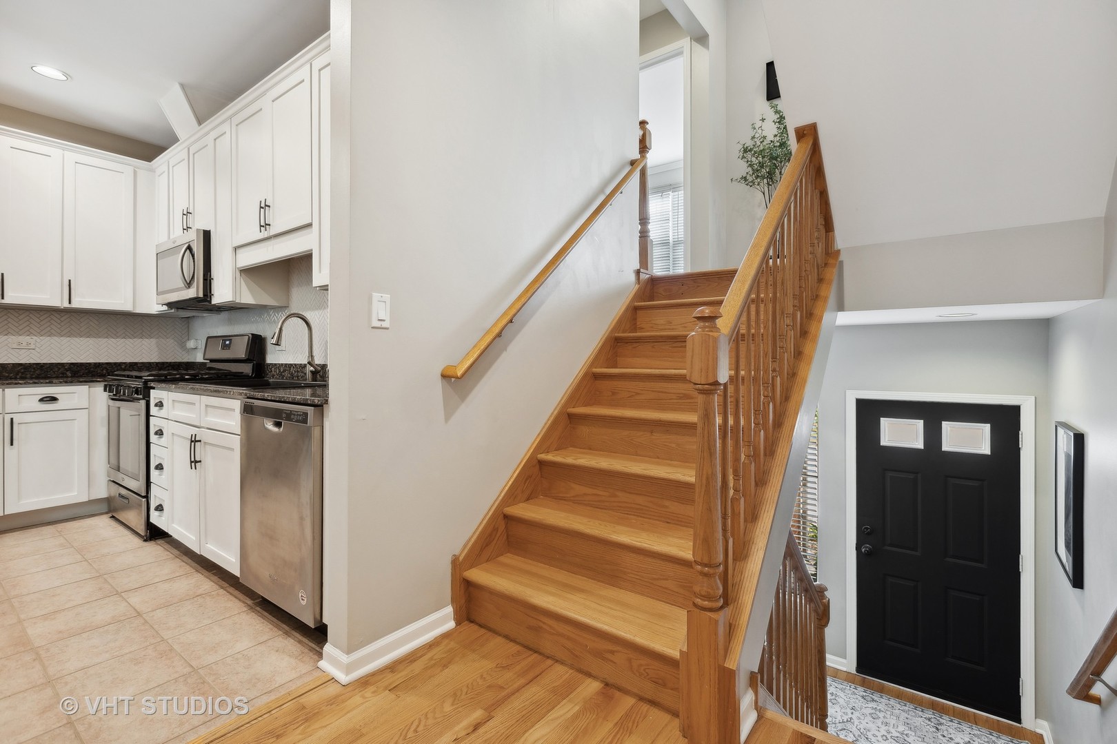 3825 N Milwaukee Avenue Unit: C