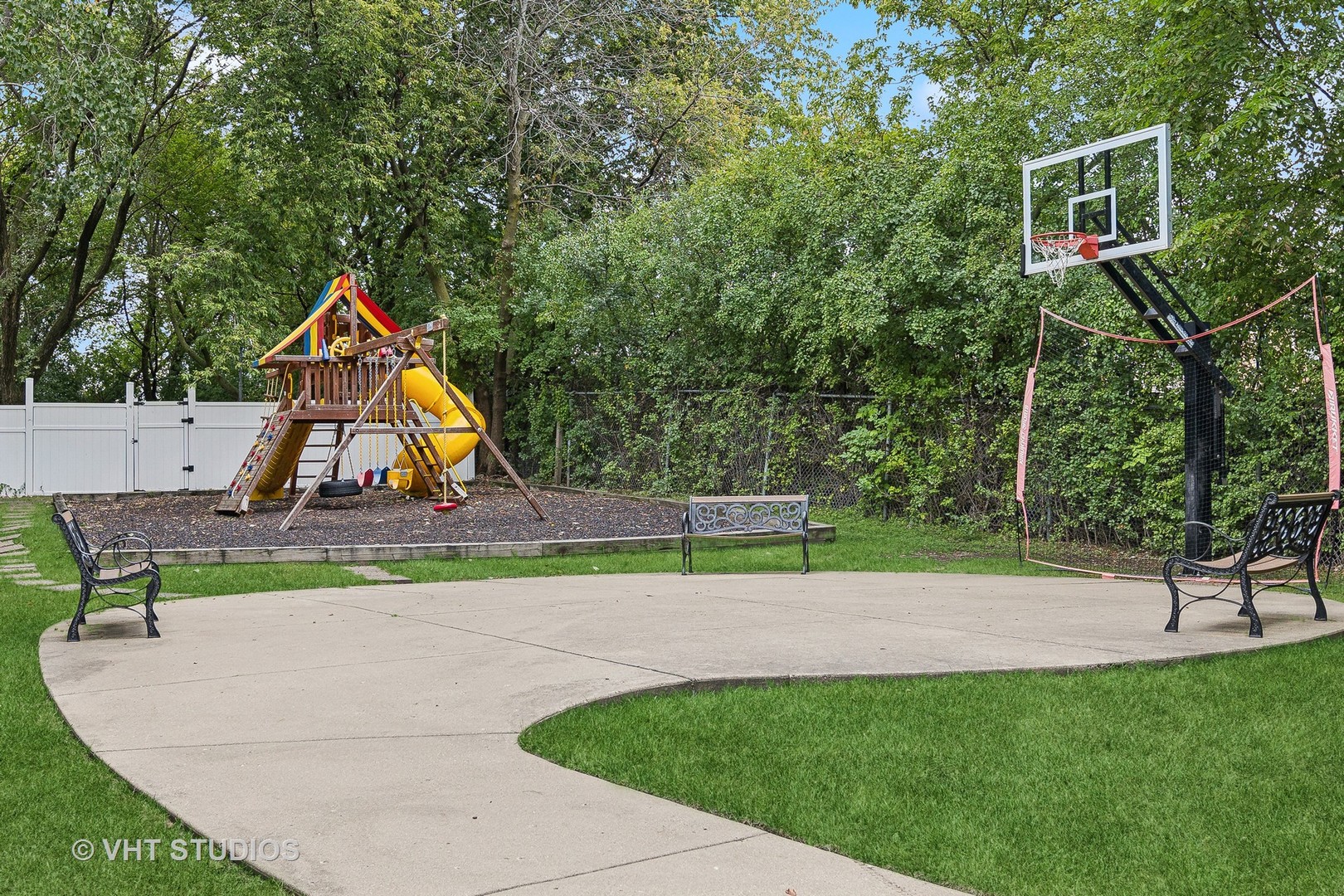 3825 N Milwaukee Avenue Unit: C