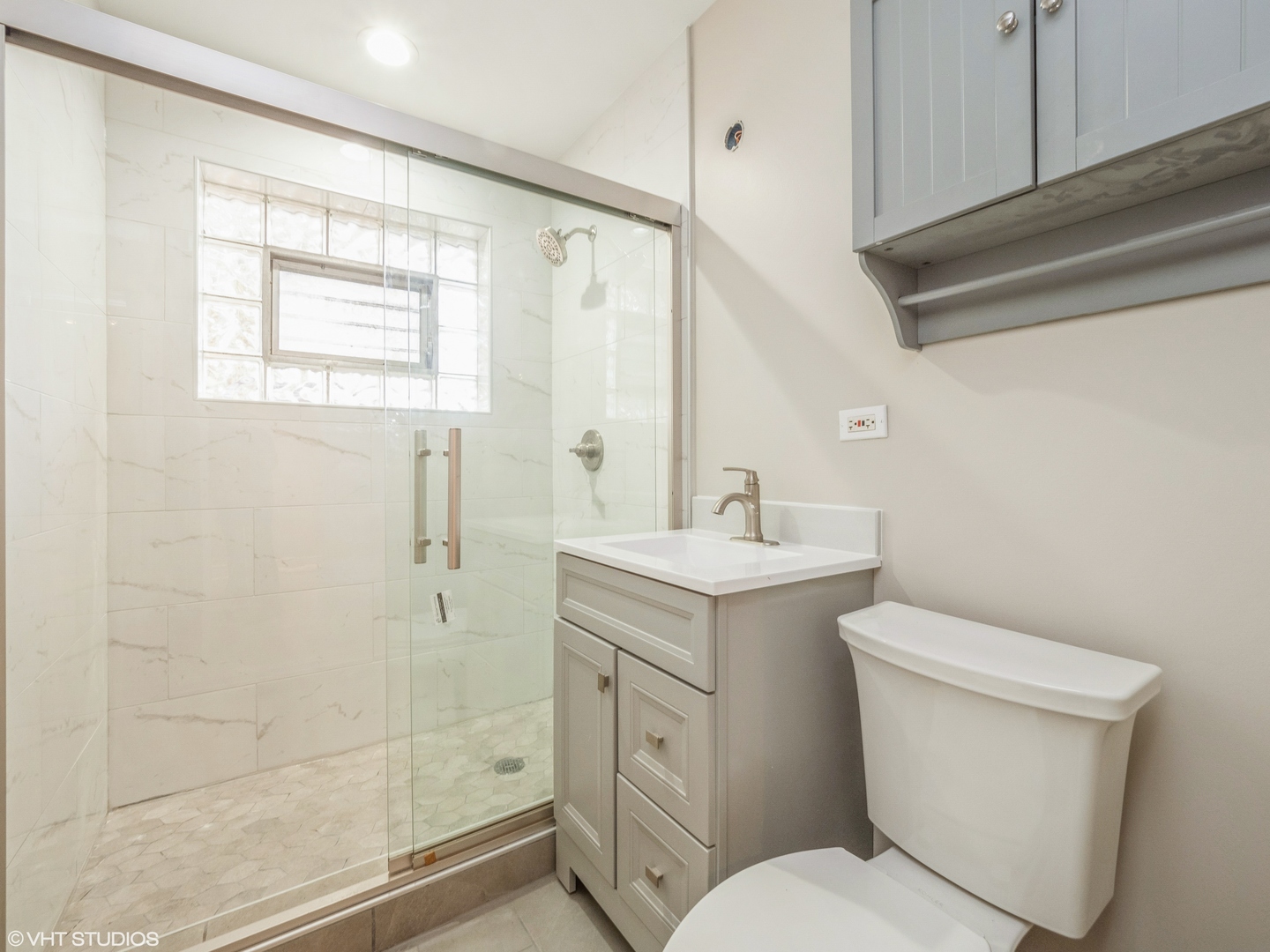 4949 Birchwood Avenue