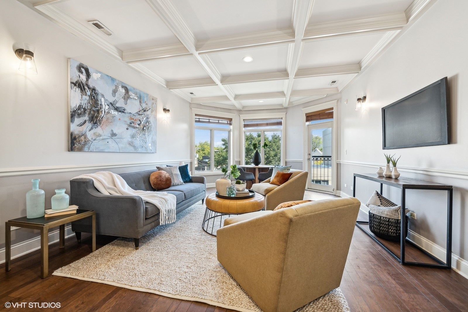 1890 N Milwaukee Avenue Unit: 3C