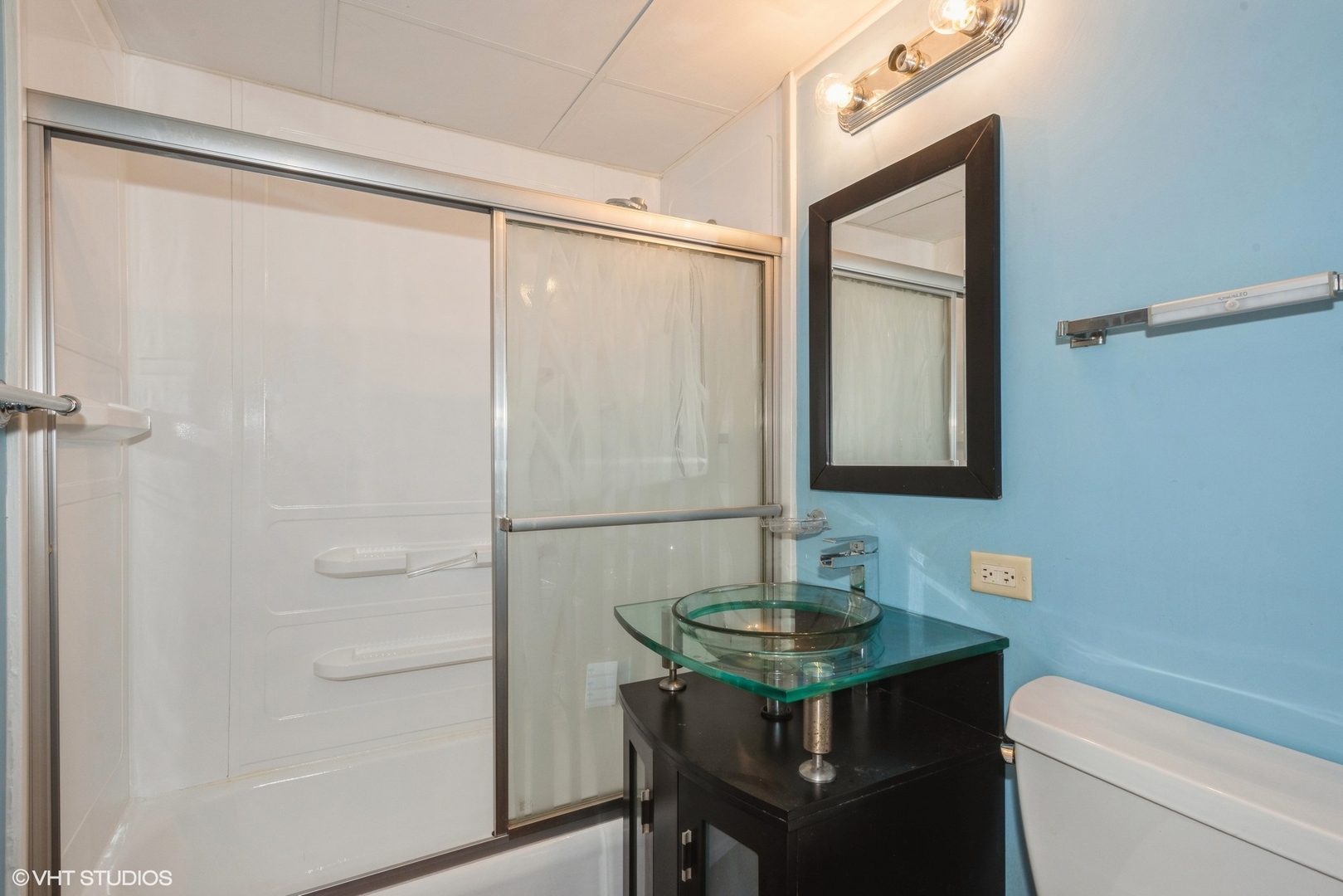 222 E Crestview Avenue