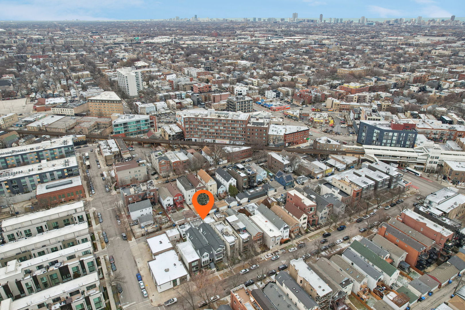 2448 W Cortland Street