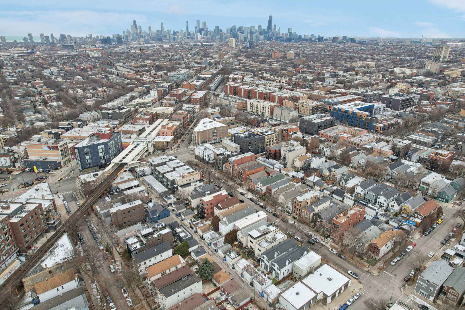 2448 W Cortland Street