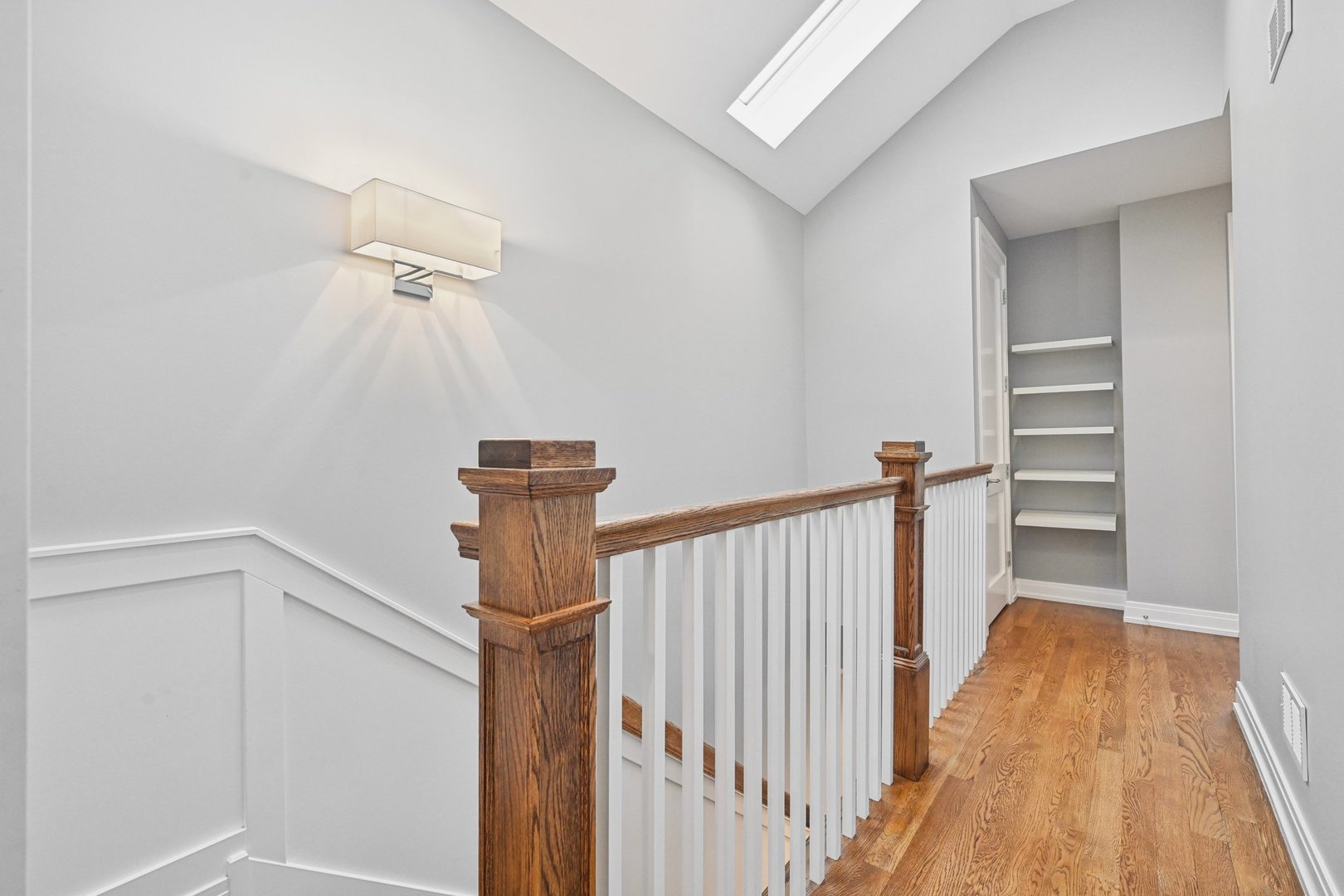 2448 W Cortland Street