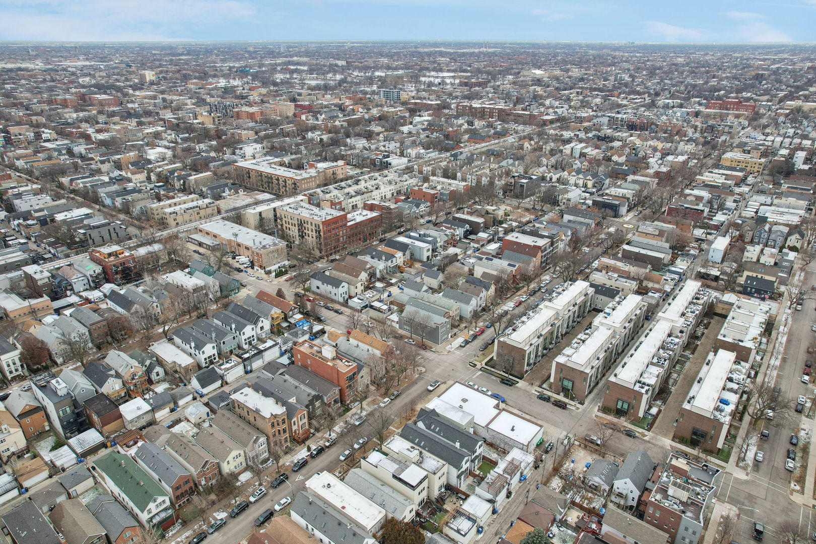 2448 W Cortland Street