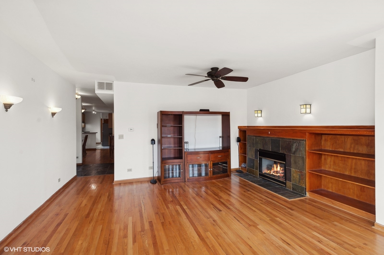 6314 N Bell Avenue Unit: 3